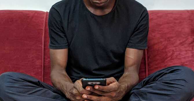 Could Our Phones Be Giving Us Tech Neck? image